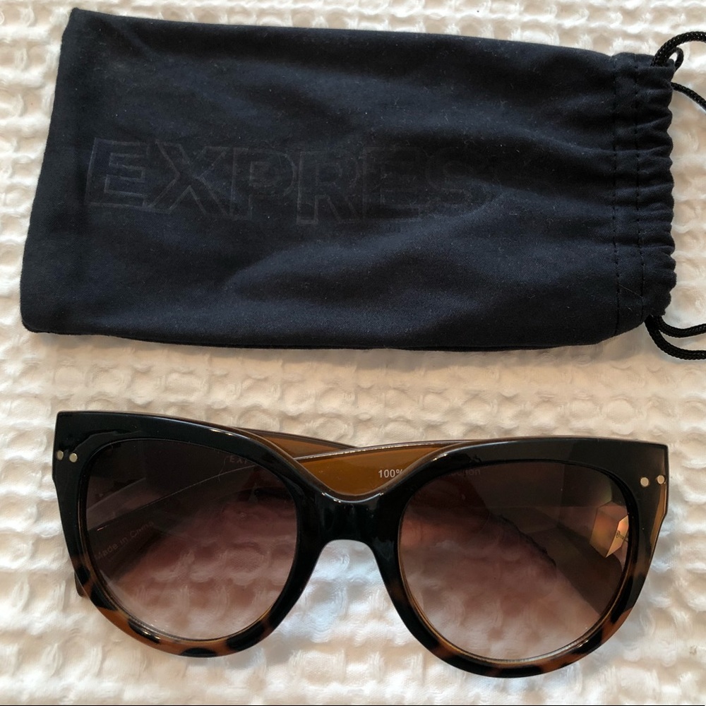 Brown/ Black Large Cat-Eye Sunglasses